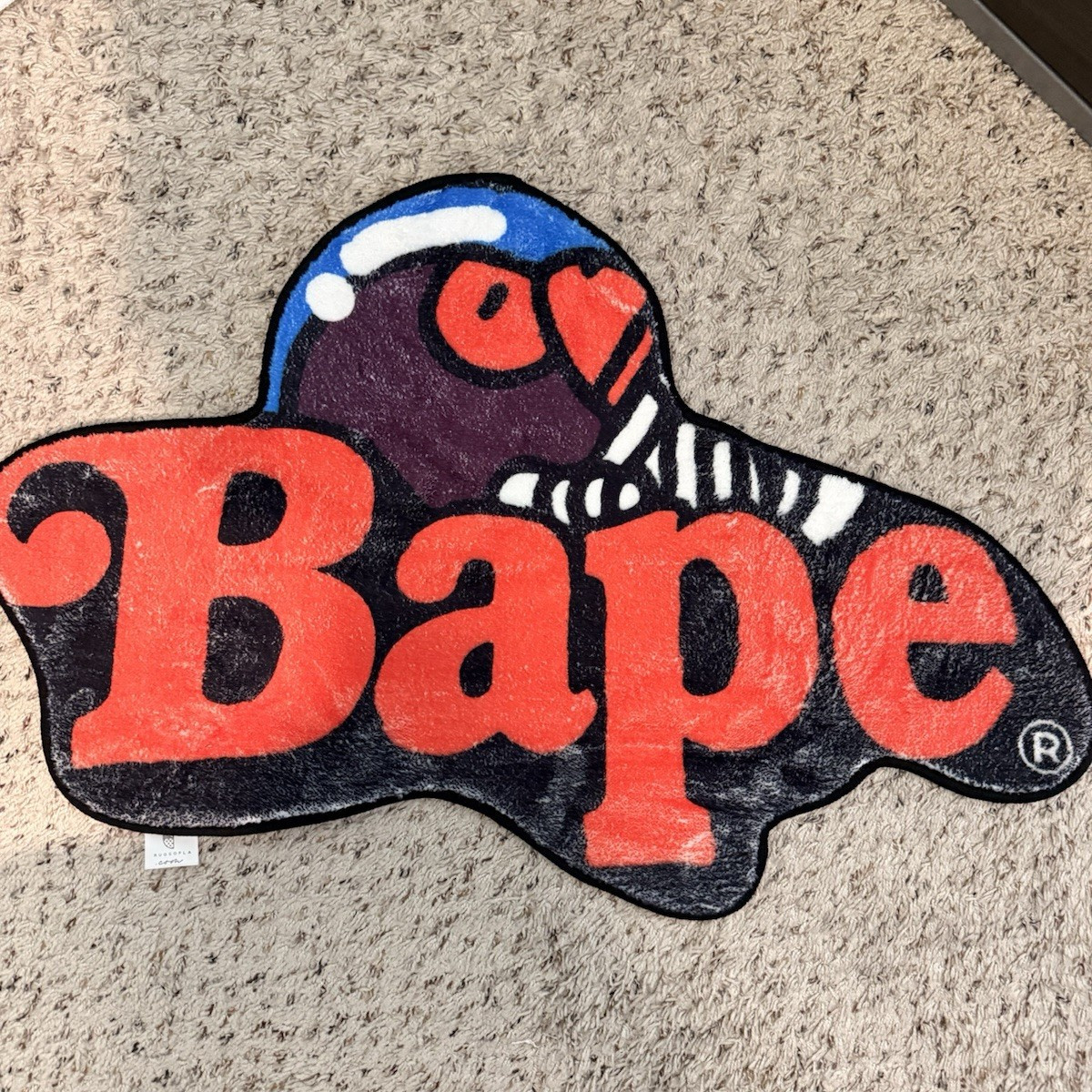 RUGSOFLA BAPE ASTRONAUT Rug