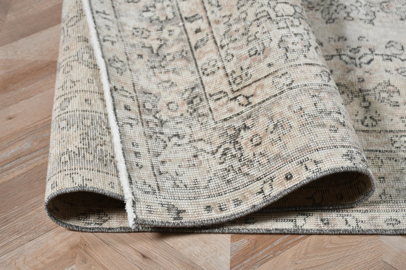 Turkish 5,3×8,4 ft Rug, Vintage Rug, Gray Floral Rug Wool