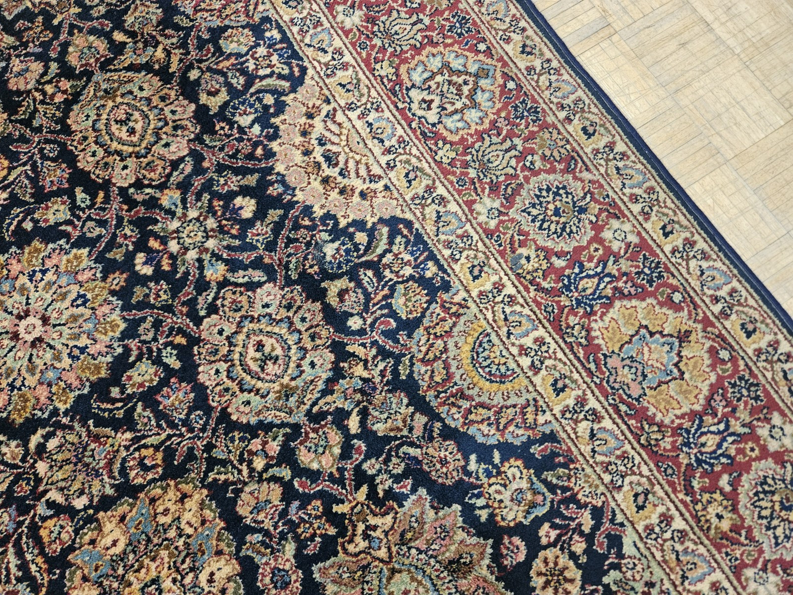 9×12 KARASTAN KAZVIN 700 – 786 100% WOOL RUG
