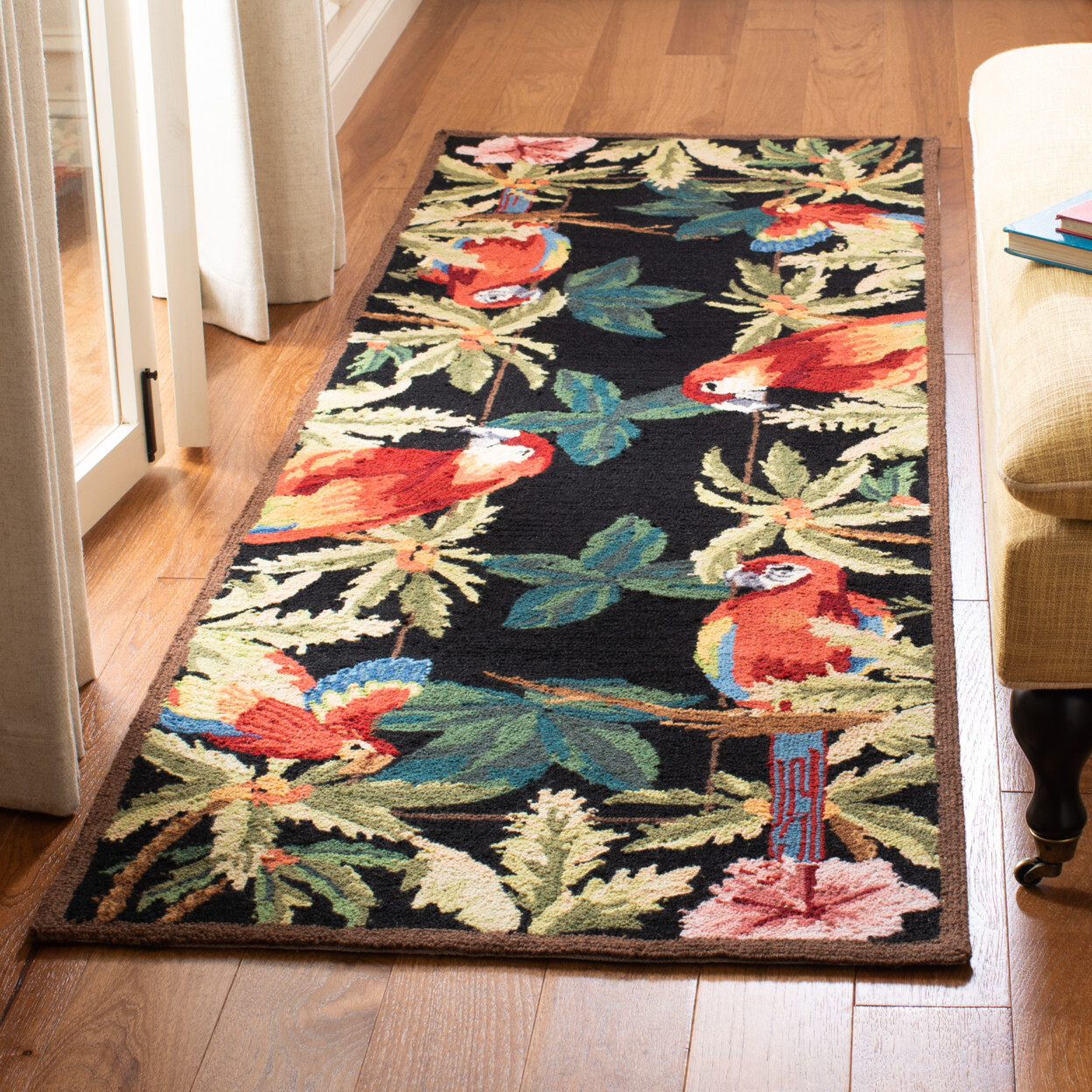 SAFAVIEH Chelsea Collection HK296A Hand-hooked Black Rug