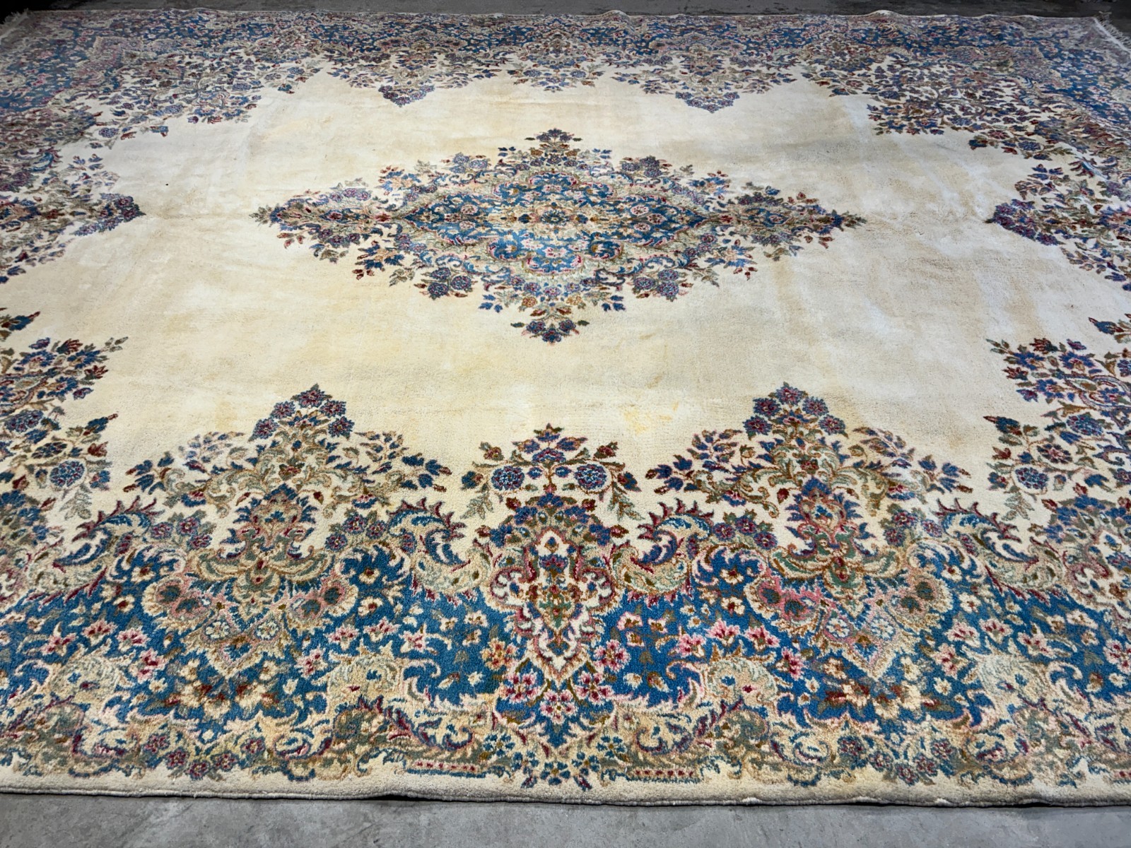 10’11″x14’9″ Hand-Knotted Wool Kermane Area Rug – 11×15 Handmade Carpet