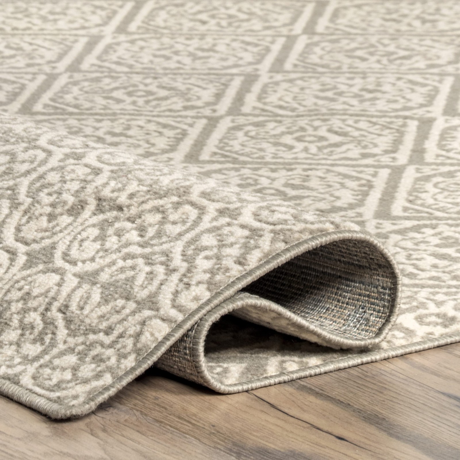 Jeanette Geometric Oval 4×6 Area Rug for Living Room Bedroom Dining Room Kitc…