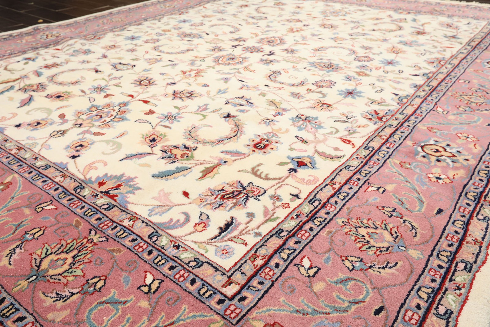 7’9”x9’10” Hand Knotted Wool Ivory Indo Kashaan Plush Pile Velvety Soft Rug