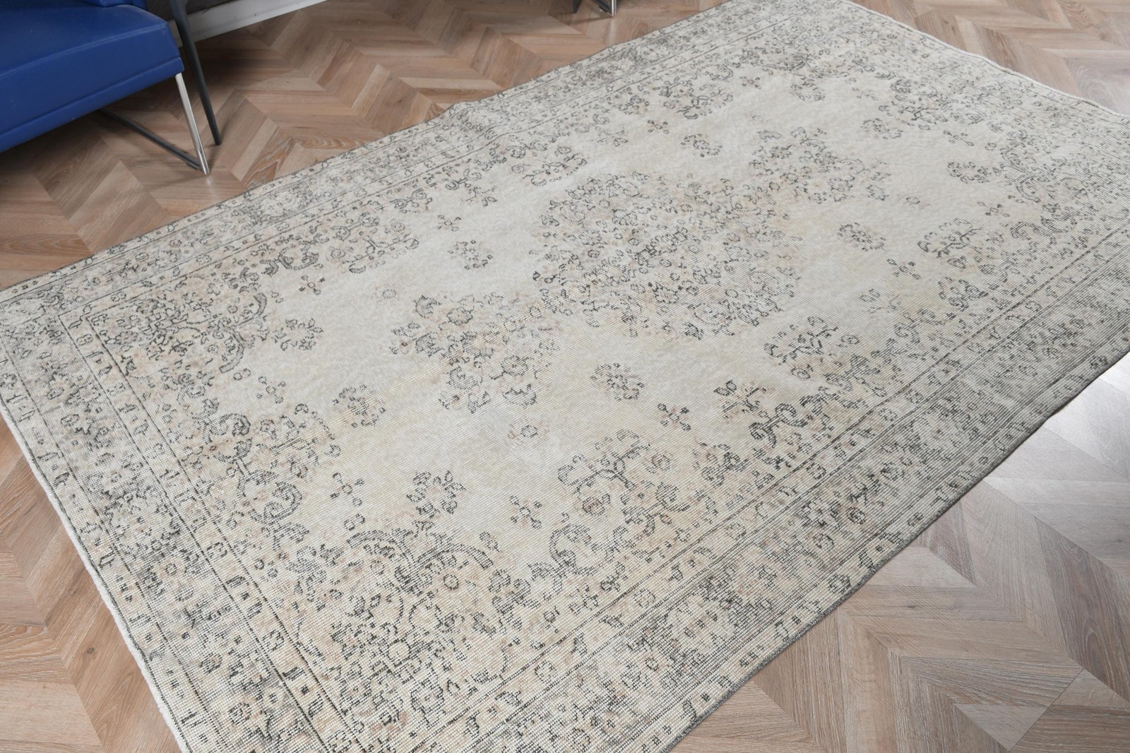 Turkish 5,3×8,4 ft Rug, Vintage Rug, Gray Floral Rug Wool