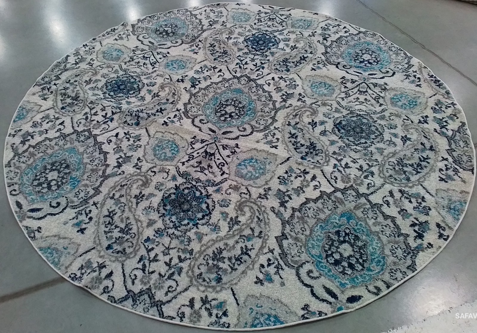 CREAM / LIGHT GREY 9′-0″ x 9′-0″ Flaw in Rug Reduced Price 1172777417 MAD600C-9R