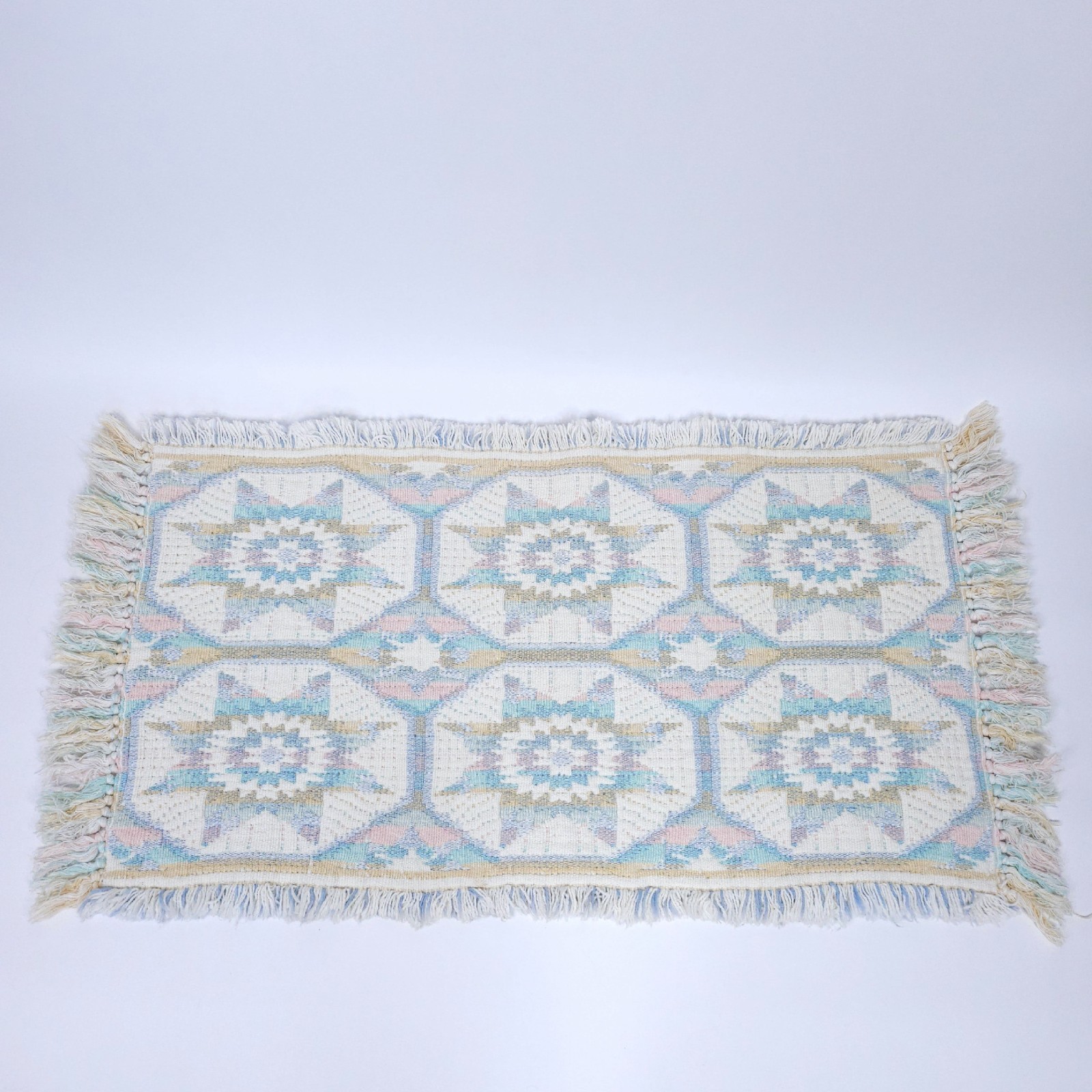 Hand Woven Southwestern Boho Rug Geometric Star Fringe Multicolor Pastel Cotton