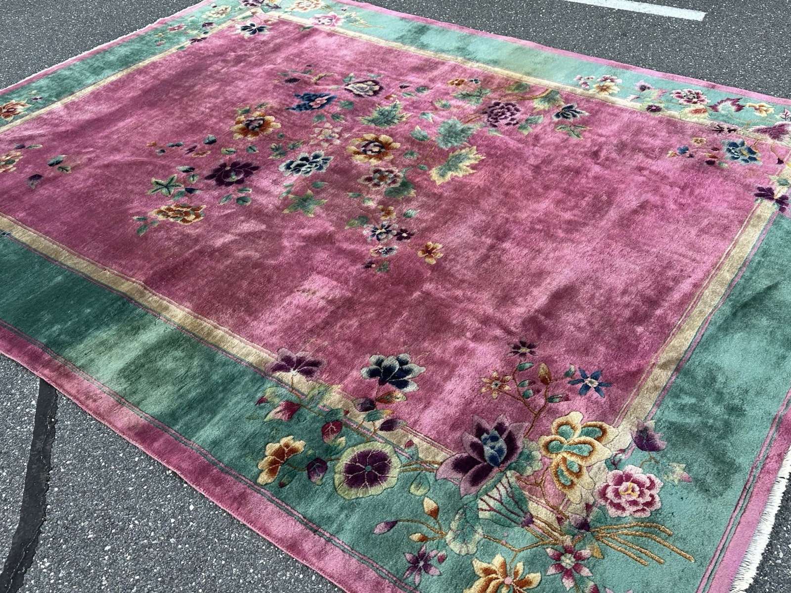 NEW ART DECO CHINESE WALTER NICHOLS RUG 4X6 ROOM SIZE.