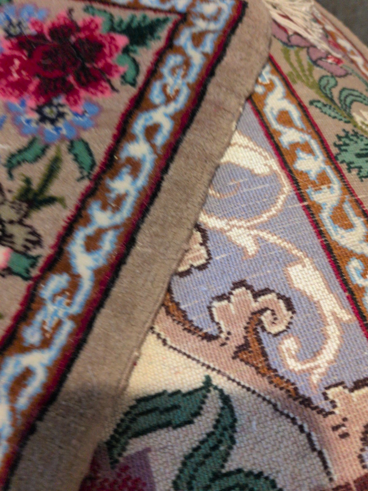 2’3″x3’6″ Extra Fine Hand-Knotted Wool & Silk Isfahane Rug