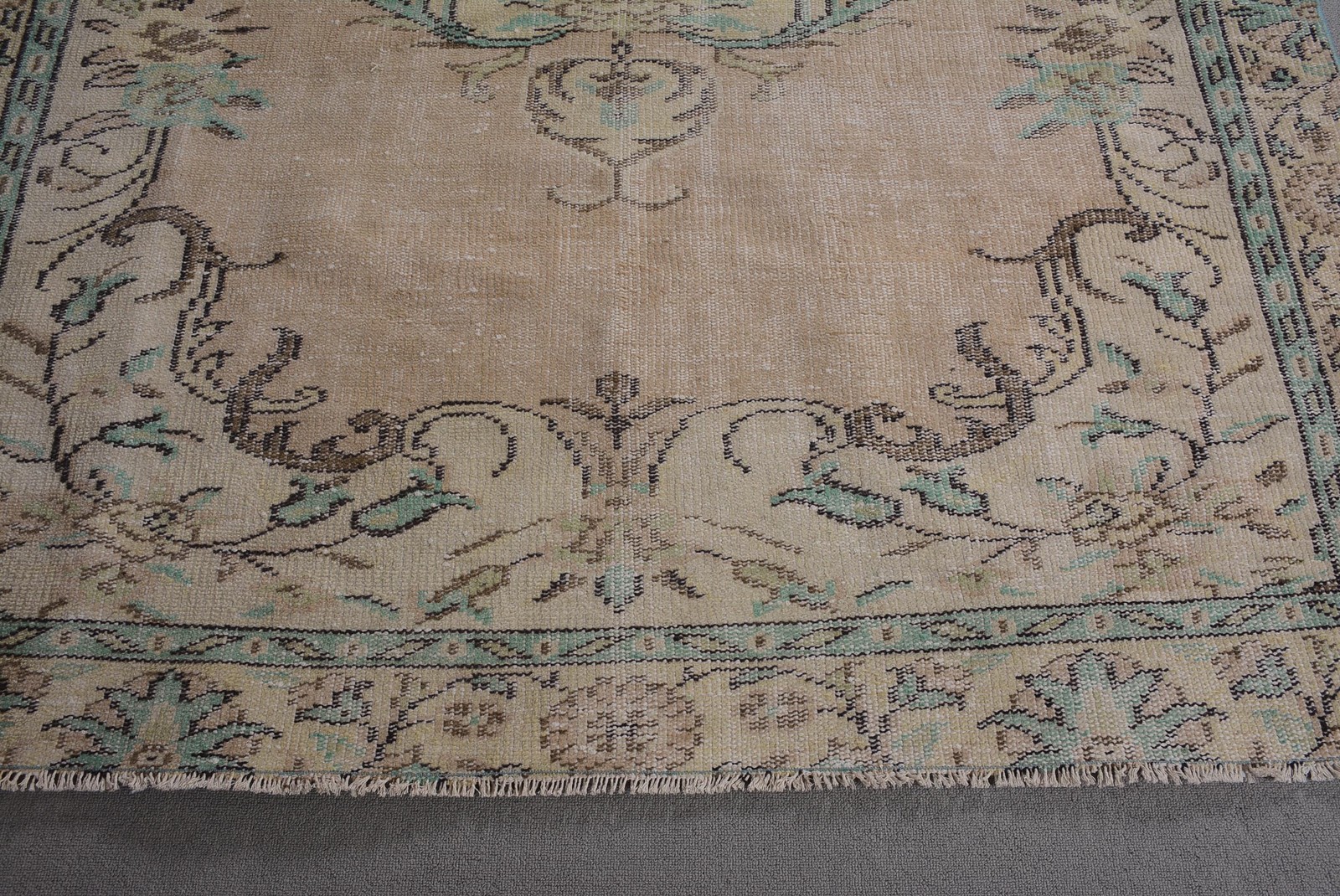 5,6×9,5 ft Vintage Large Rug, Beige Blue Turkish Solid Wool Rug