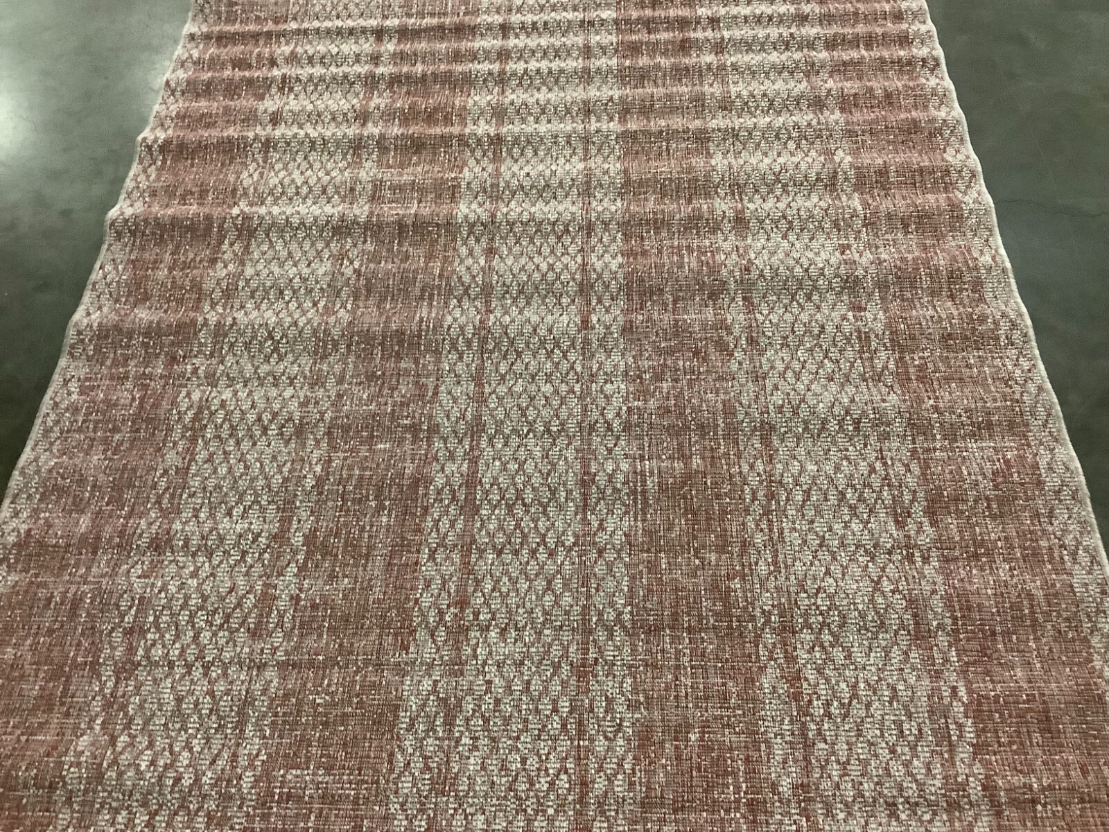 LBEIGE / TERR 5′-3″ x 7′-7″ Flaw in Rug, Reduced Price 1172669360 CY8736-36512-5