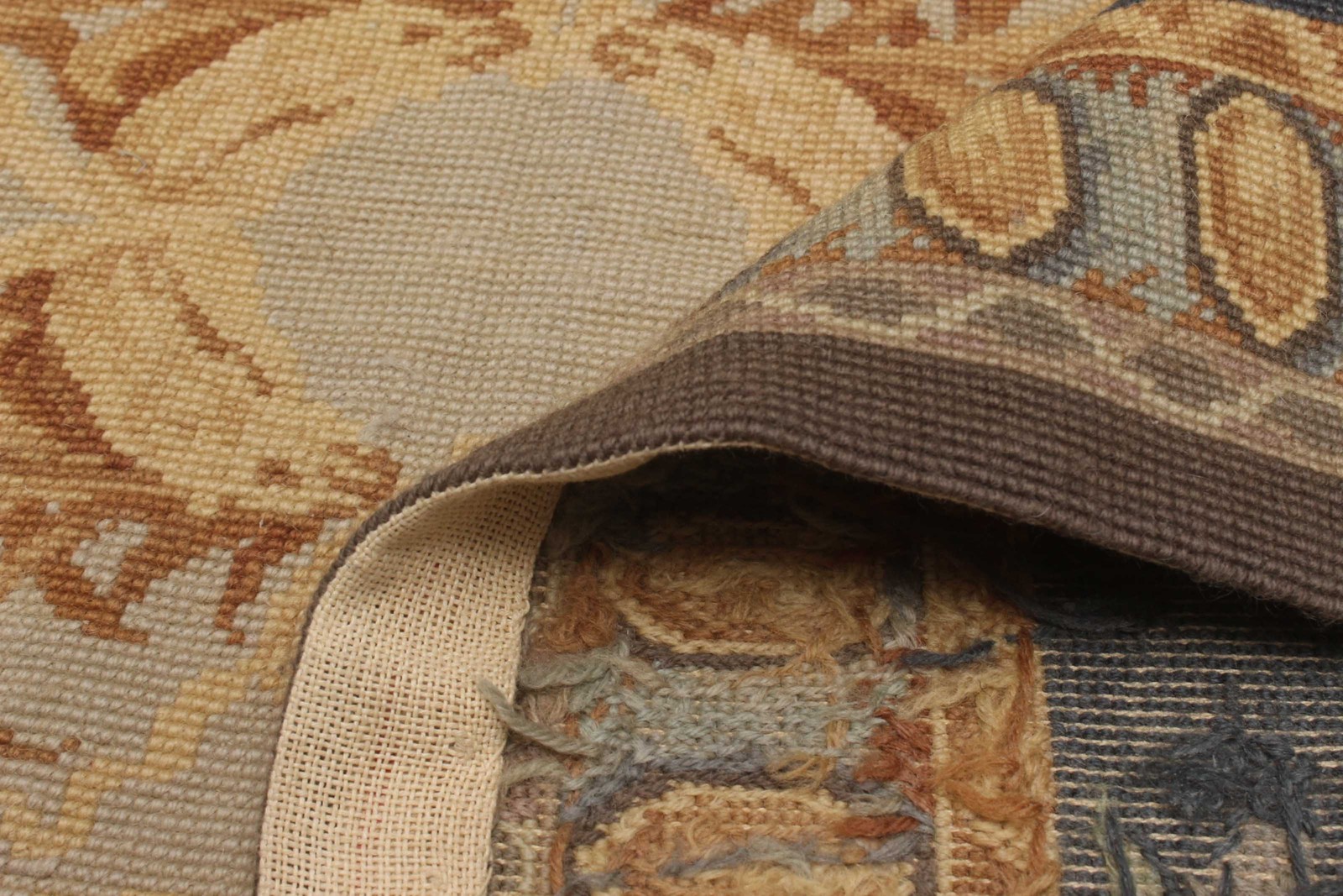 Vintage Hand Woven Area Rug 2’10” x 4’10” Traditional Wool Oriental Carpet