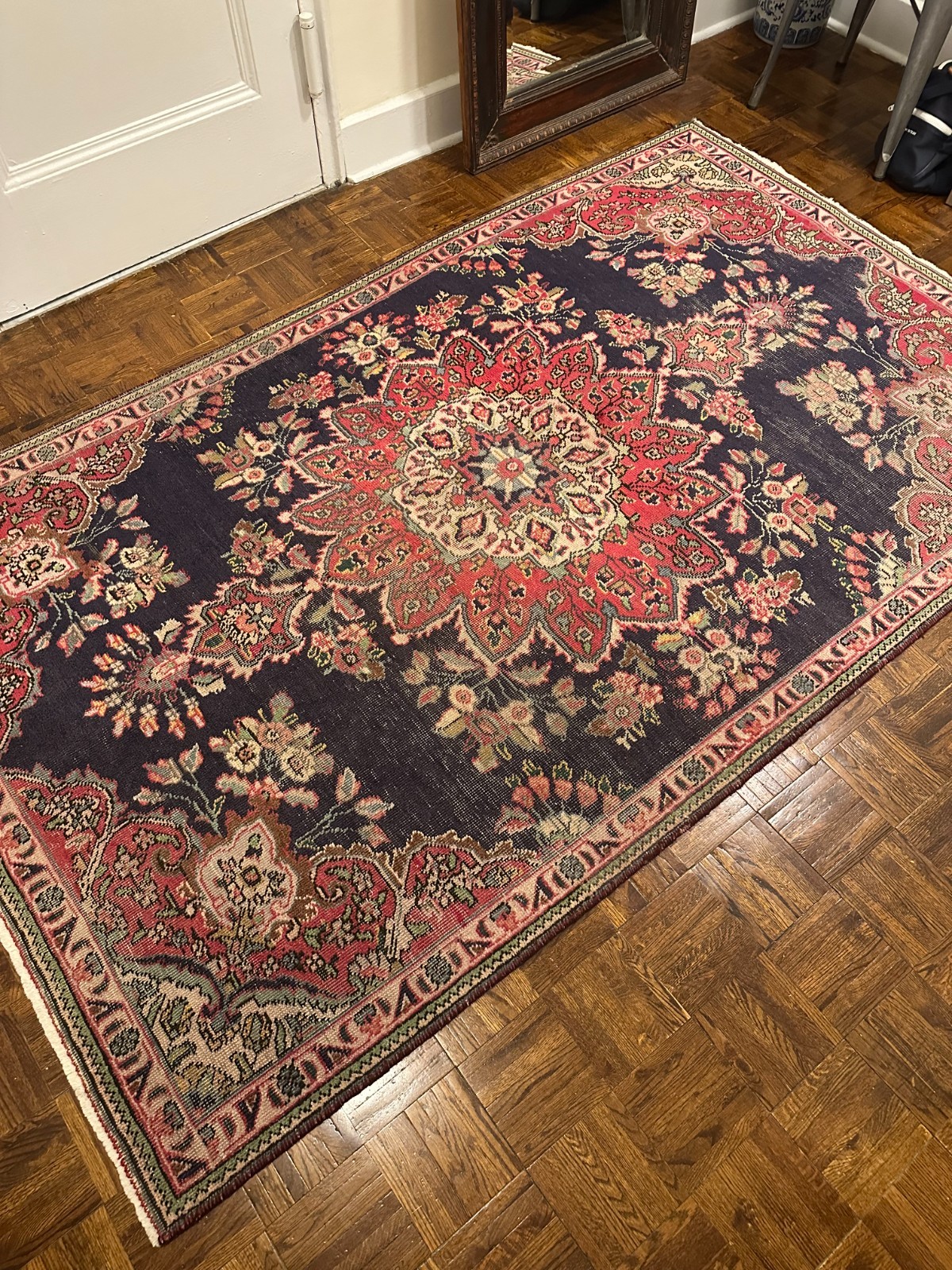 Vintage Wool Rug in Navy/Red/Cream/Sage – 4’9″ x 7’10”