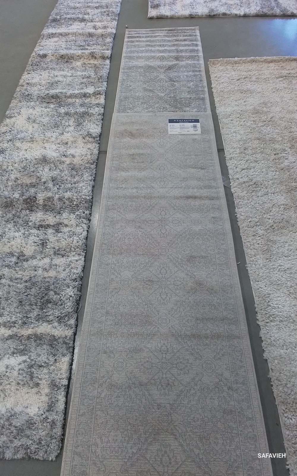 CREAM / GREY 2′-0″ x 22′-0″ Back Stain Rug, Reduced Price 1172786896 BNT863B-222