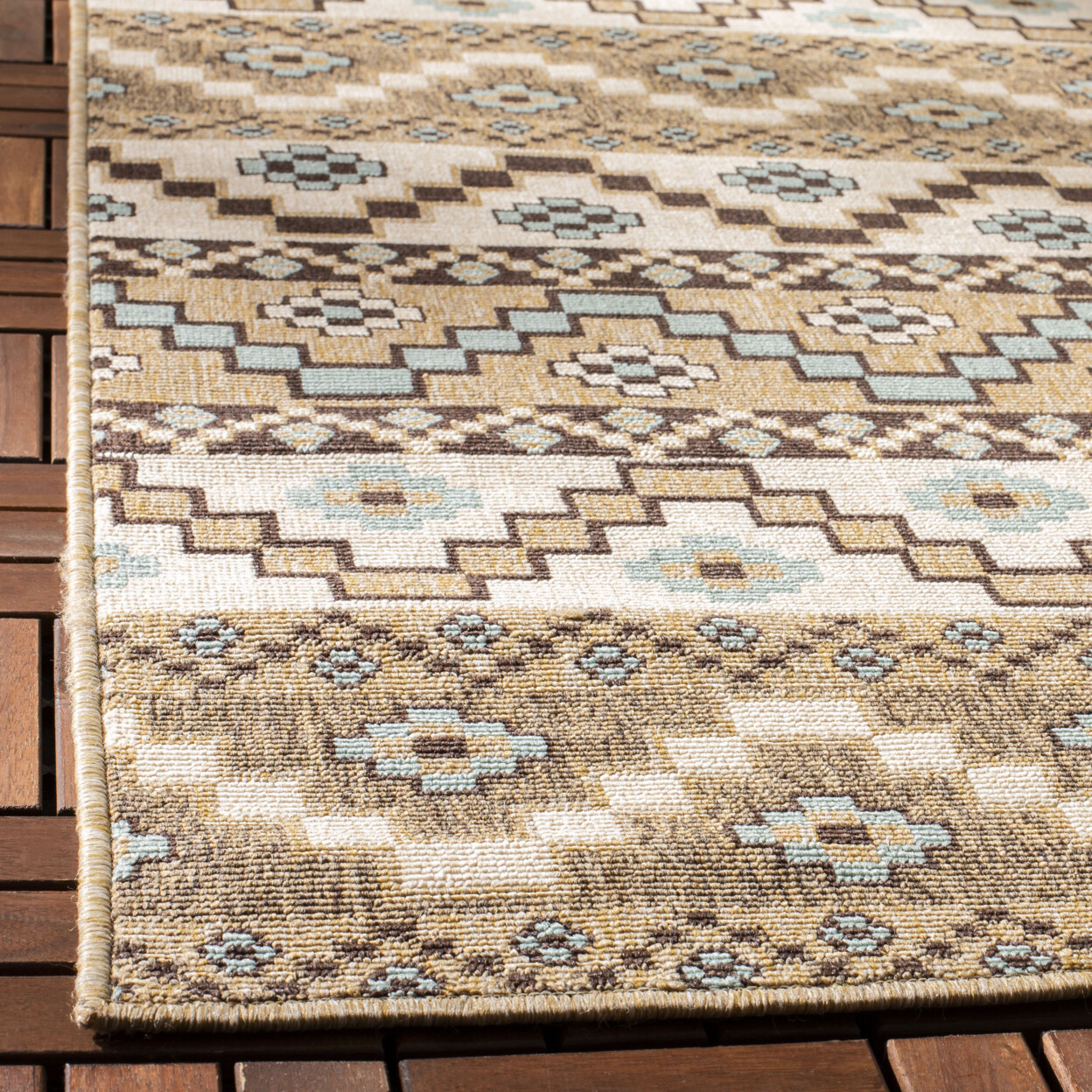 SAFAVIEH Outdoor VER095-0651 Veranda Blue / Creme Rug