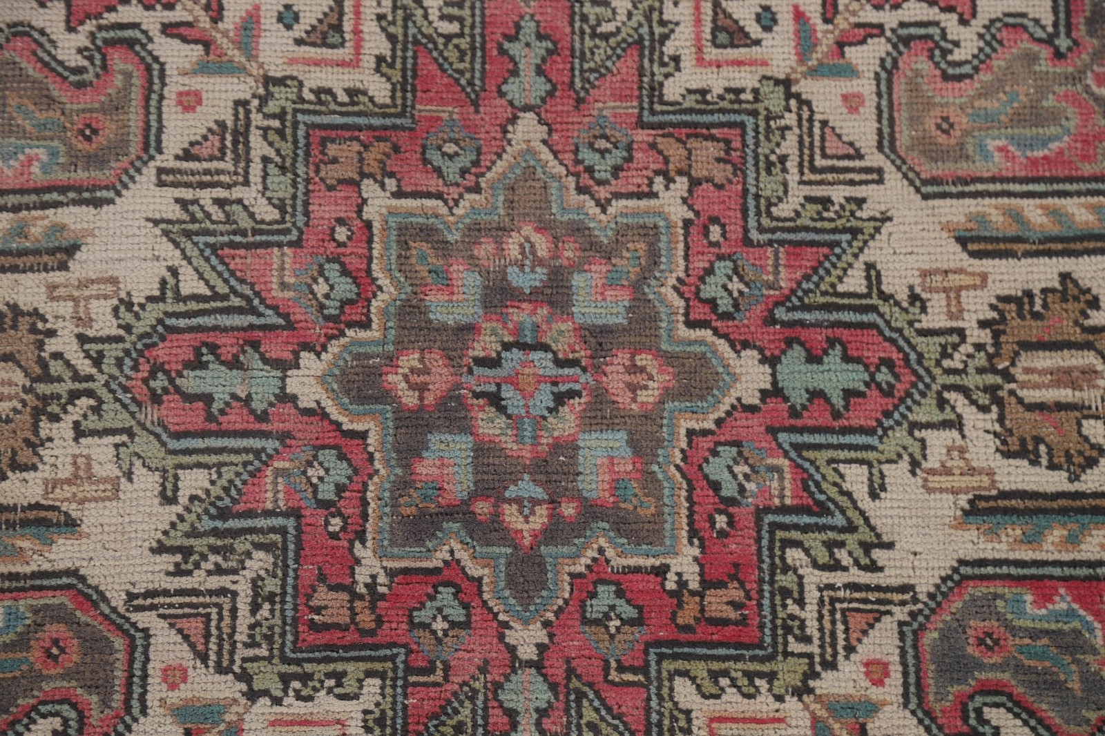 Geometric Wool Pink Area Rug 10×12 Medallion Hand-knotted Living Room Carpet
