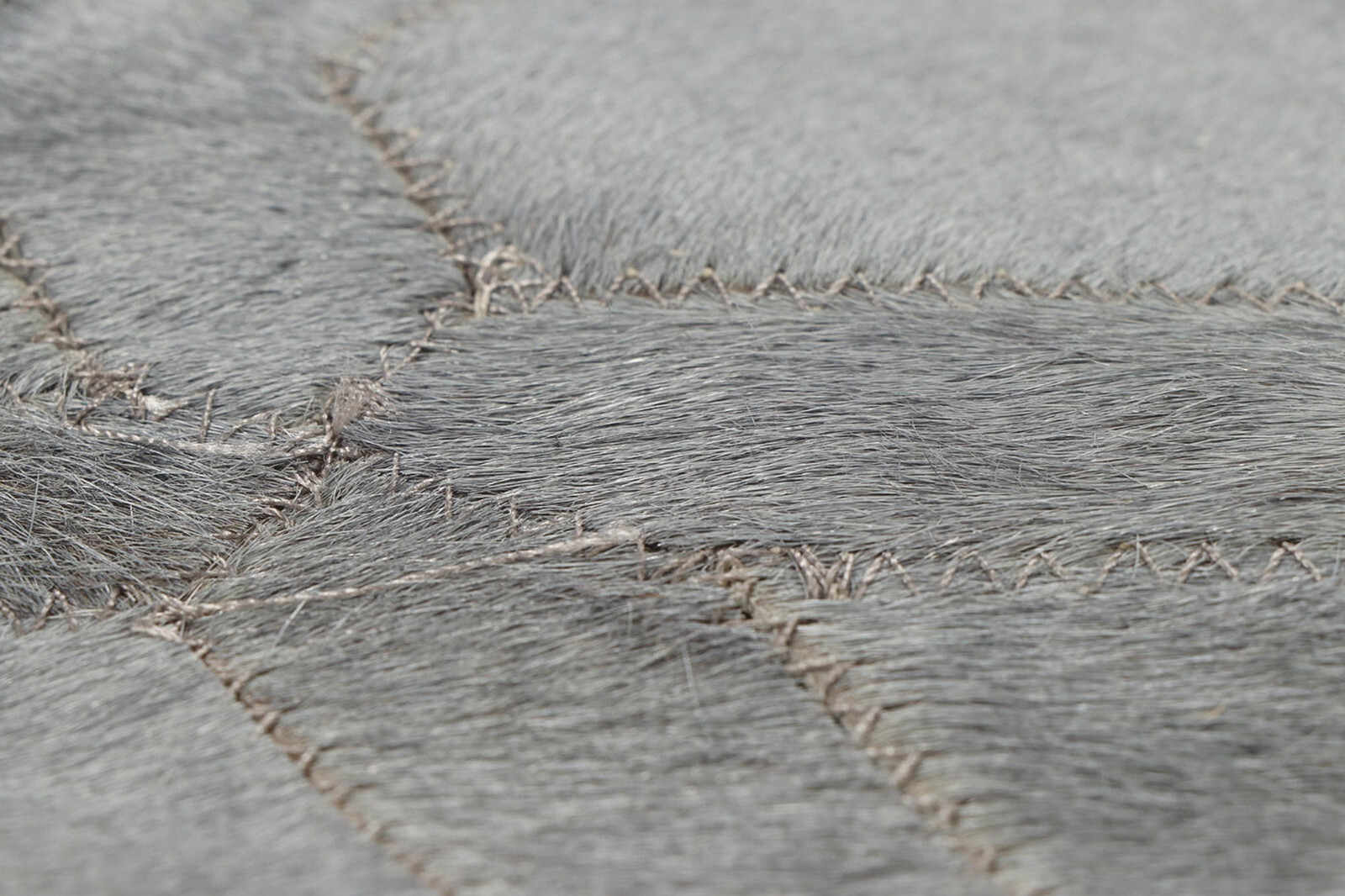 Oscar Isberian Patchwork Cowhide Area Rug 3′ x 5′ Argentina Carpet Gray Hide