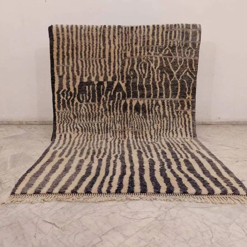 Moroccan Rug – Handmade Beni Ourain Style – 8×10 area rug – Large authentic 9×15