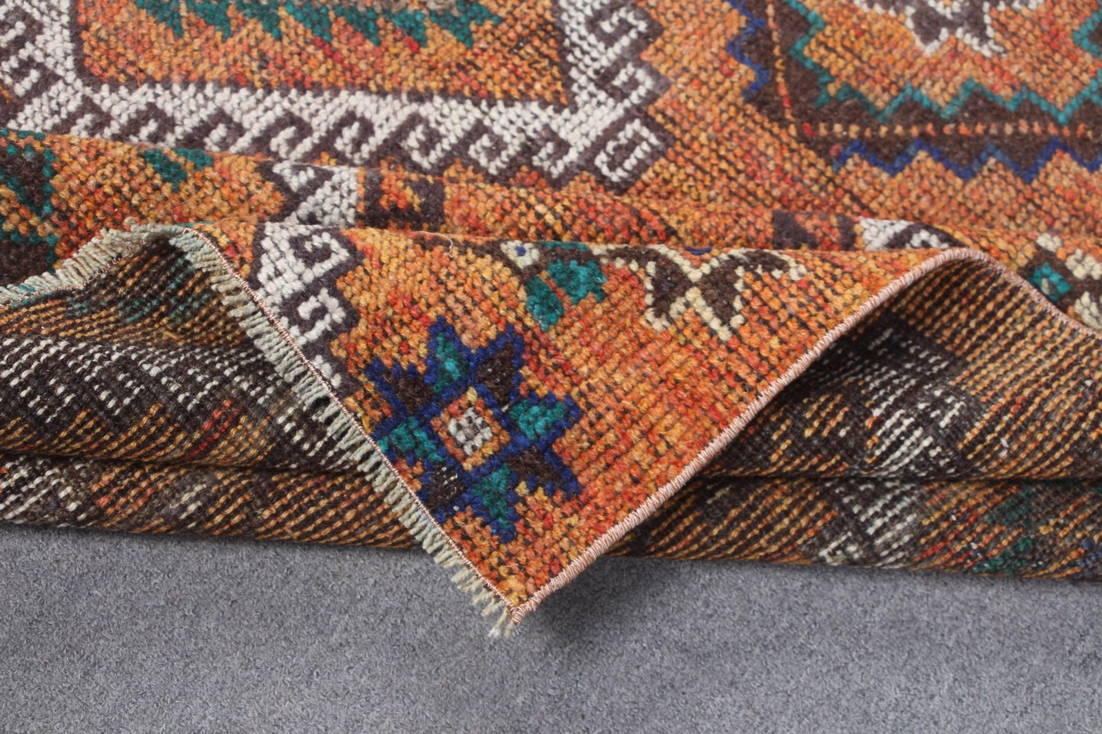 Vintage Area Rug 4×8,2 ft, Turkish Orange Southwestern Wool Rug