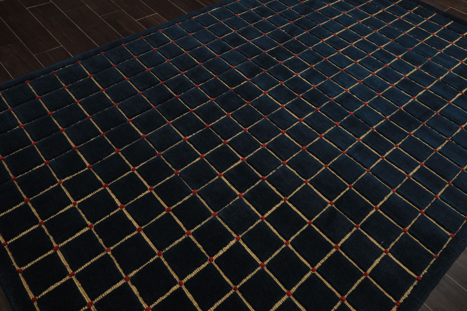 6’x9’1” Hand Knotted Wool Navy Tibetan Embossed Sculpted Embossed Rug