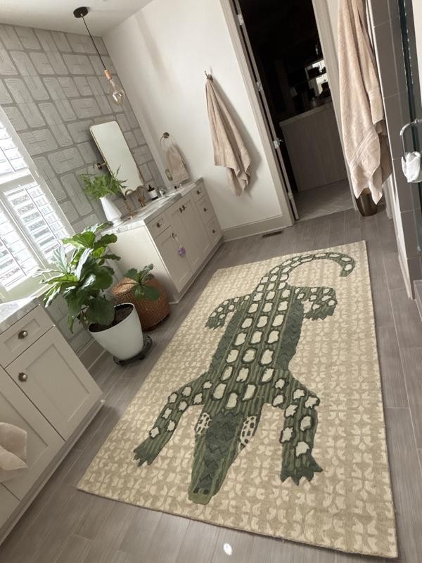 Crocodile Design Wool Rug – Hand-Tufted Carpet for Living Room, Bedroom | 5×8