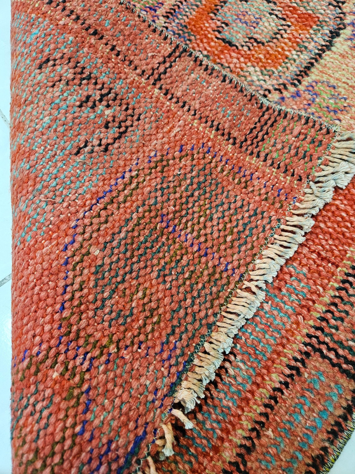 Small Red Wool Turkish Rug – Vintage Boho Carpet 1.9 x 3.8 ft