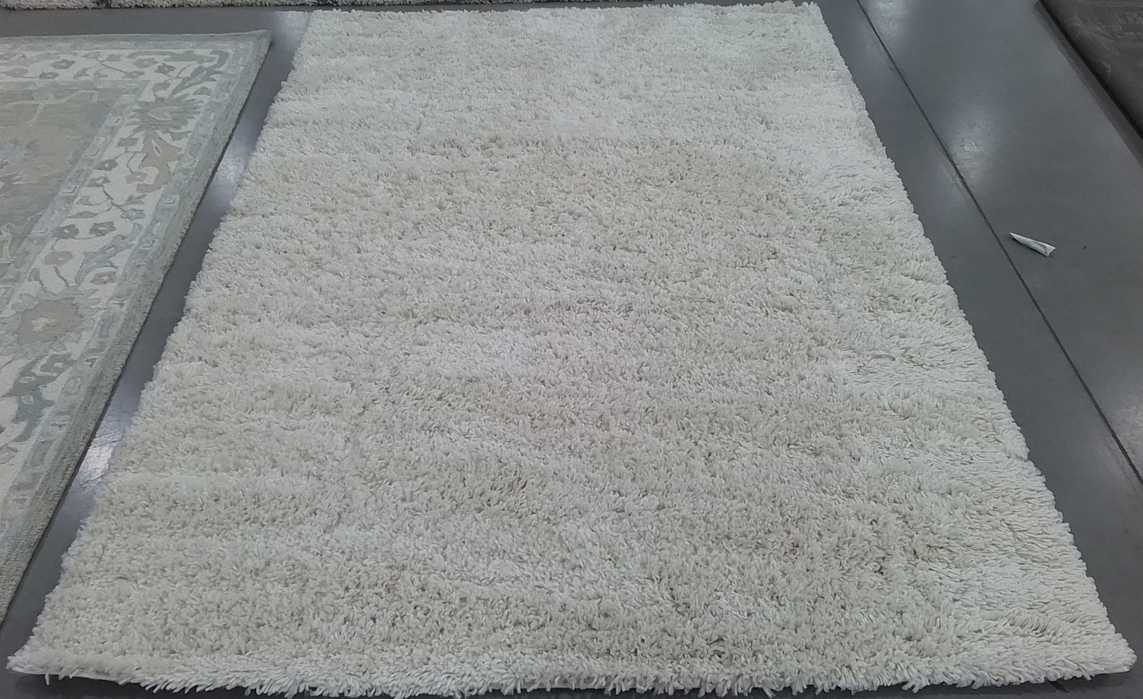 IVORY 5′-3″ x 7′-6″ Back Stain Rug, Reduced Price 1172805580 FNT800A-5