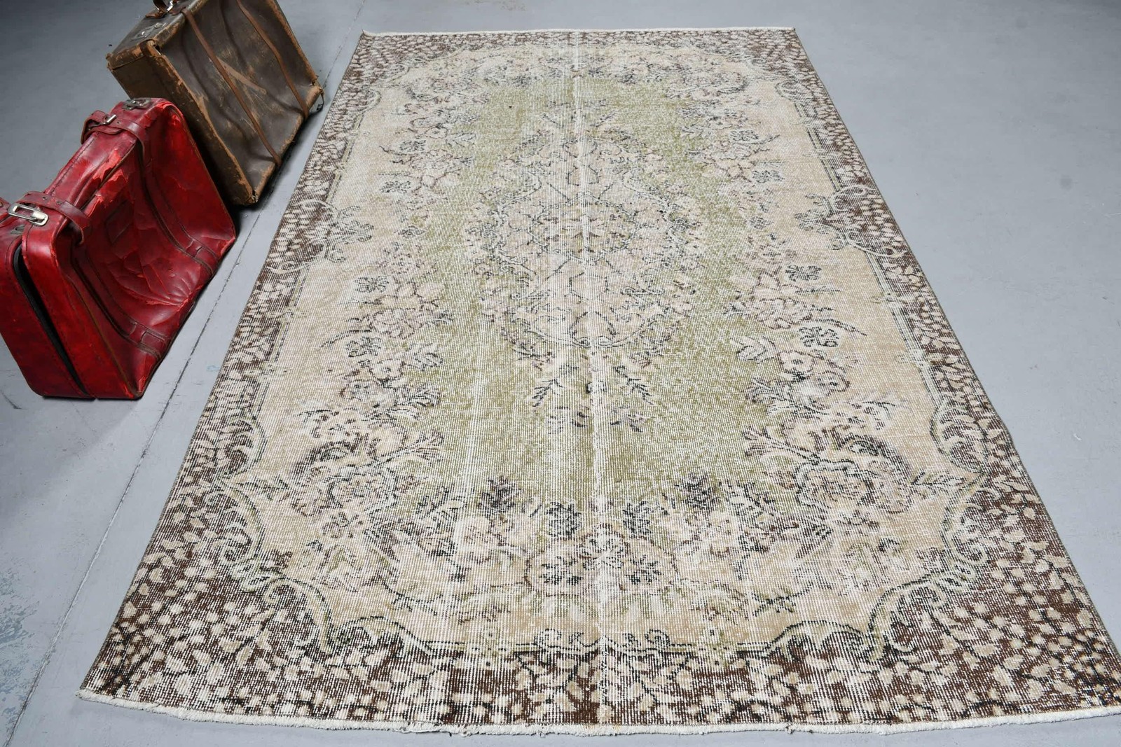 5,4×8,7 ft Turkish Rug, Vintage Large Rug, Brown White Abstract Rug