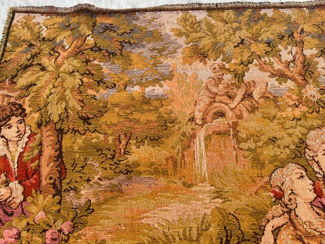 Vintage Tapestry, Pictorial French Wall Hanging Tapestry Wall Décor 2x3ft
