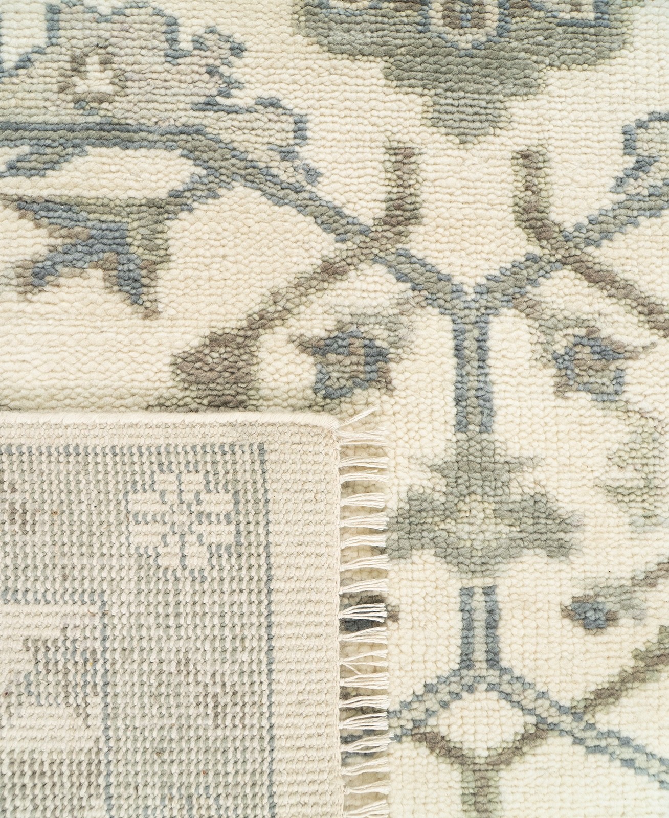Floral Hand Knotted Wool Carpet 8’1″ x 10’0″ Ivory Turkish Oushak Bedroom Rug