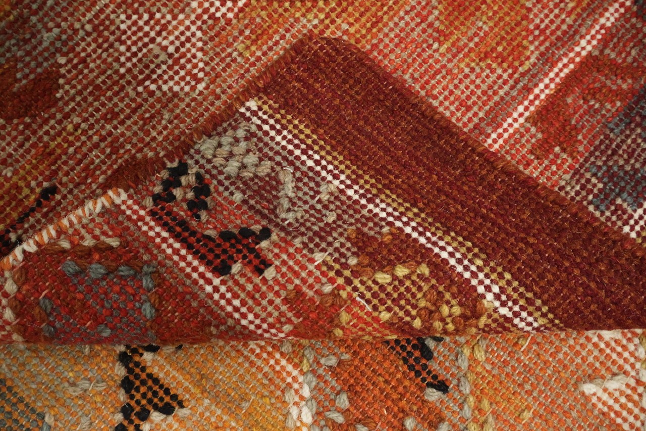 5×7 Bohemian Charm with Handwoven Earth-Tone Modern Area Rug