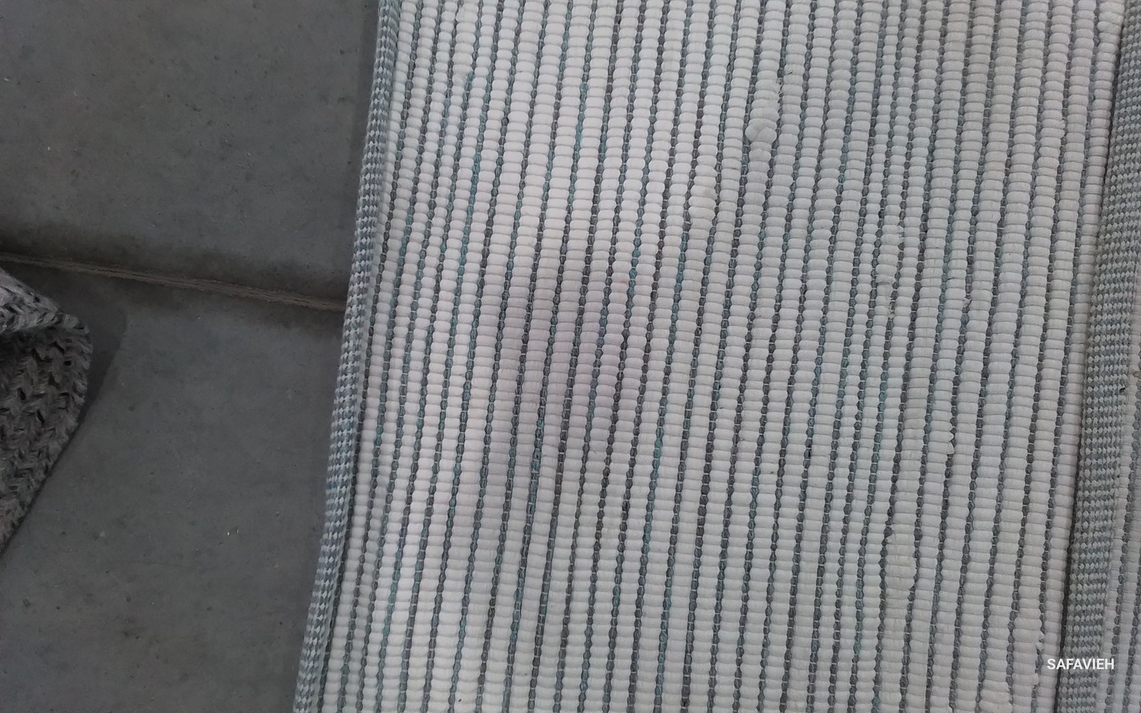 TURQUOISE / IVORY 4′-0″ x 6′-0″ Flaw in Rug, Reduced Price 1172797047 MTK703K-4