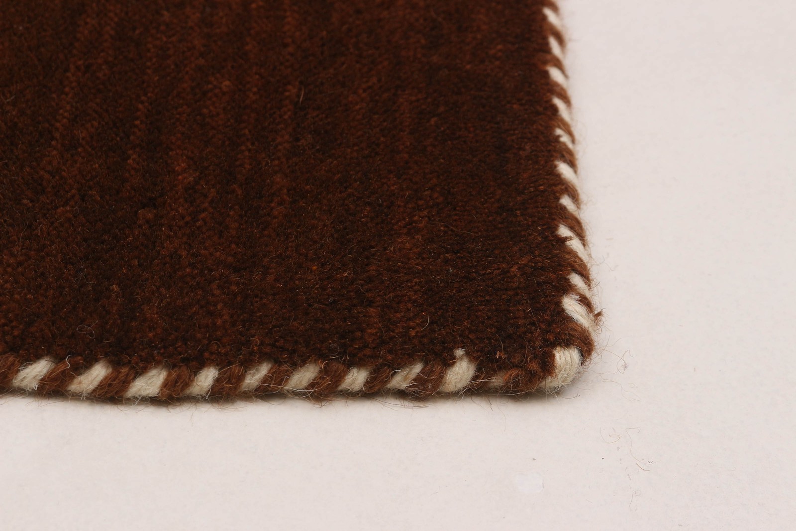 Traditional Brown Hand loomed Area Rug 6’6″ x 6’6″ Oriental Carpet