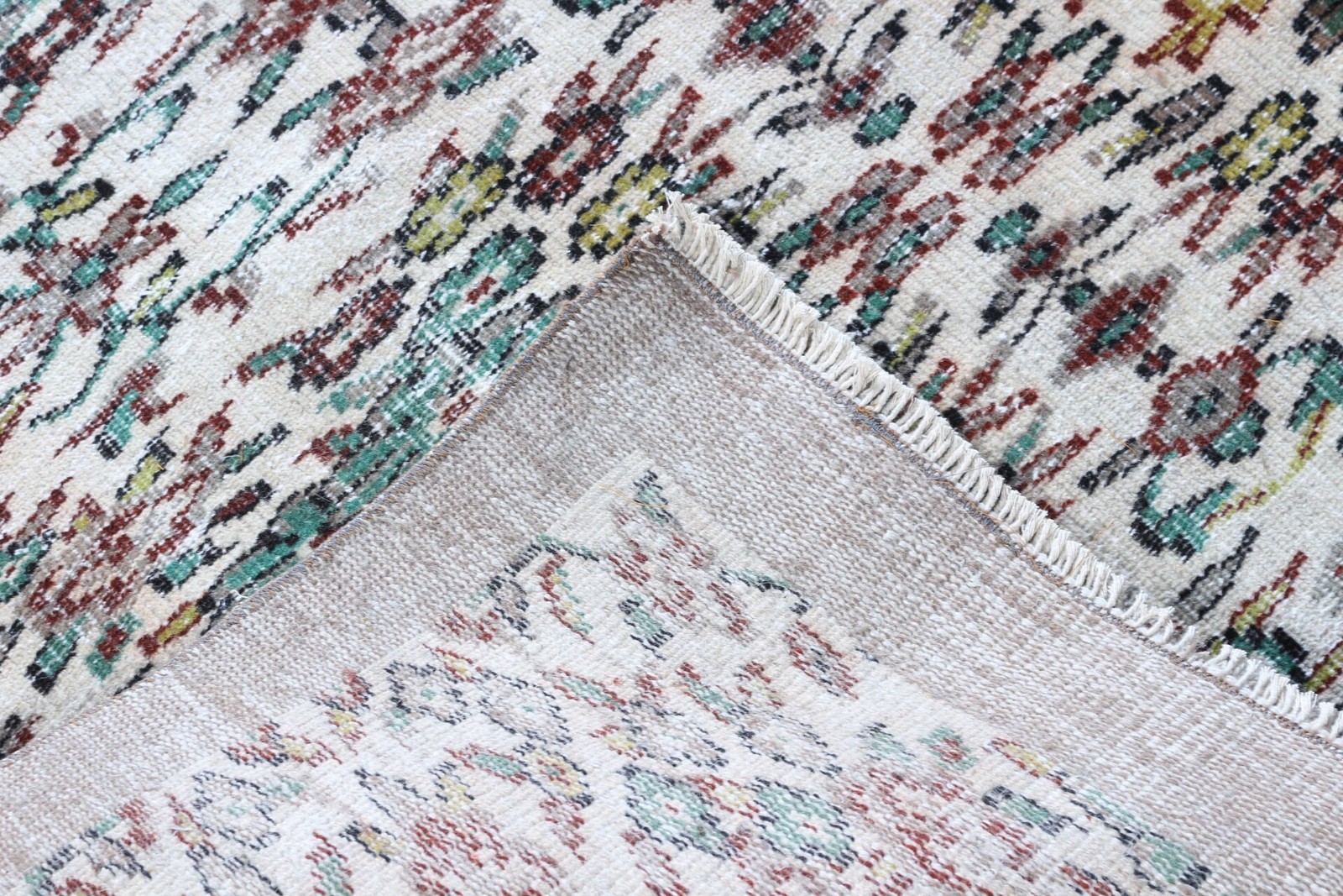 Vintage Rug 5×7,5 ft (152×228 cm), White Oriental Turkish Rug