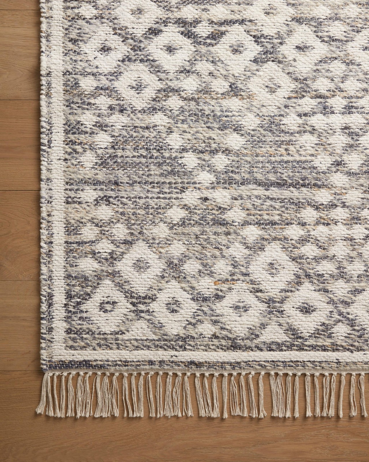 Loloi Angela Rose RIV-01 Denim/Ivory 3′-6″ x 5′-6″ Reversible Area Rug