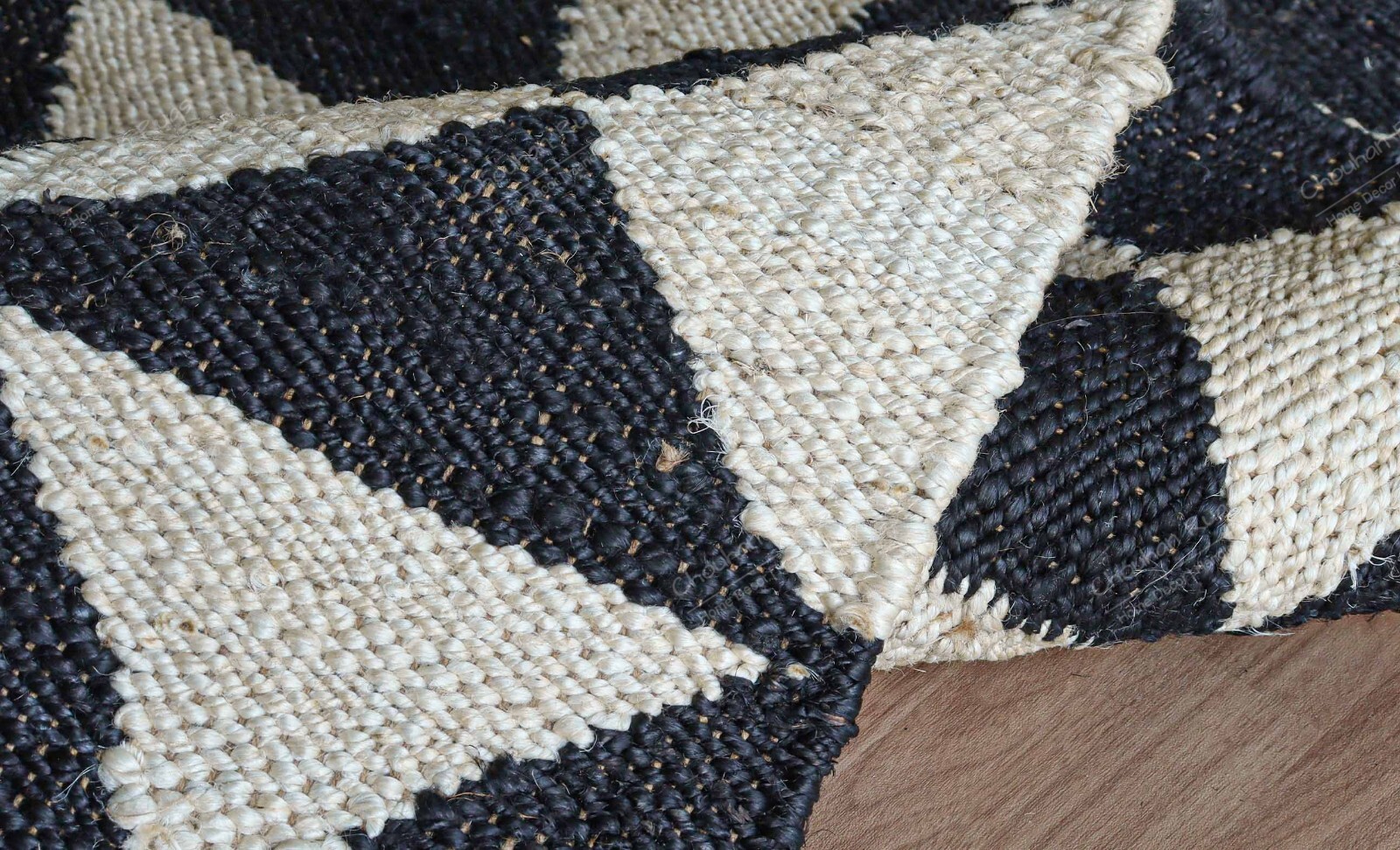 4×6 Ft Thick Durable White and Black Natural Jute Hemp Handmade Tufted Area Rug