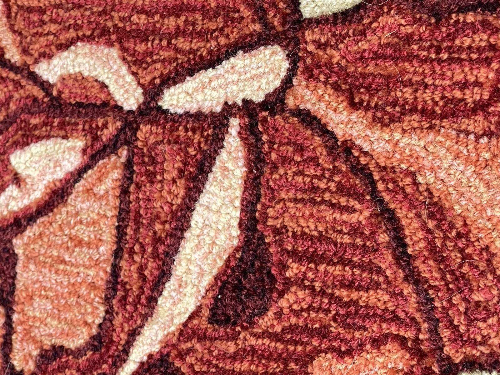 Rose Hooked Rug 27 X 44″ Cottage Floral Grainger Beige Red