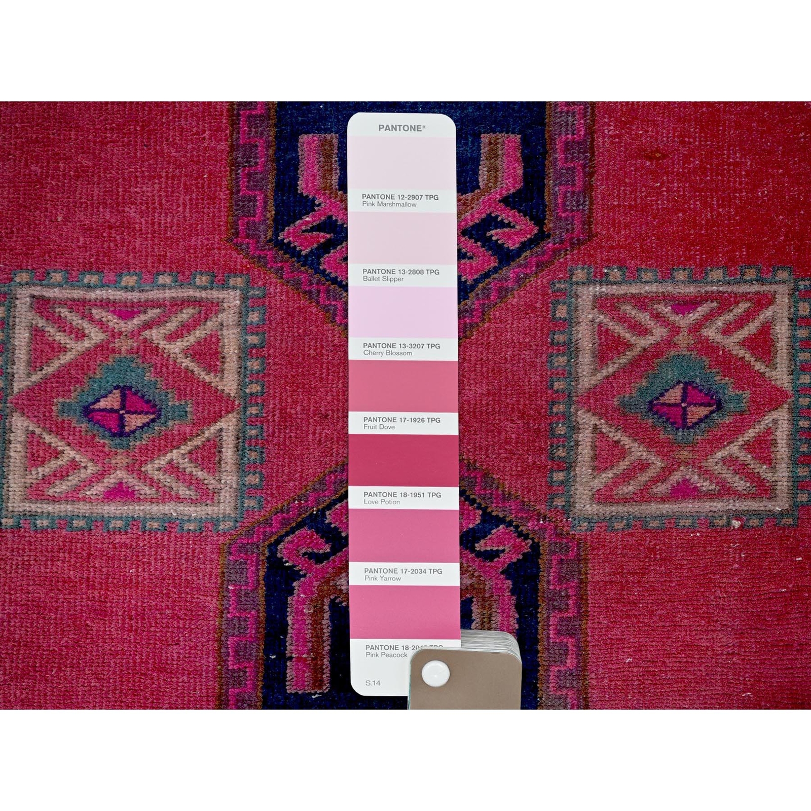 2’5″x9’10” Overdyed Pink Northwest Zoroastrian Wool Hand Knotted Runner Rug R651