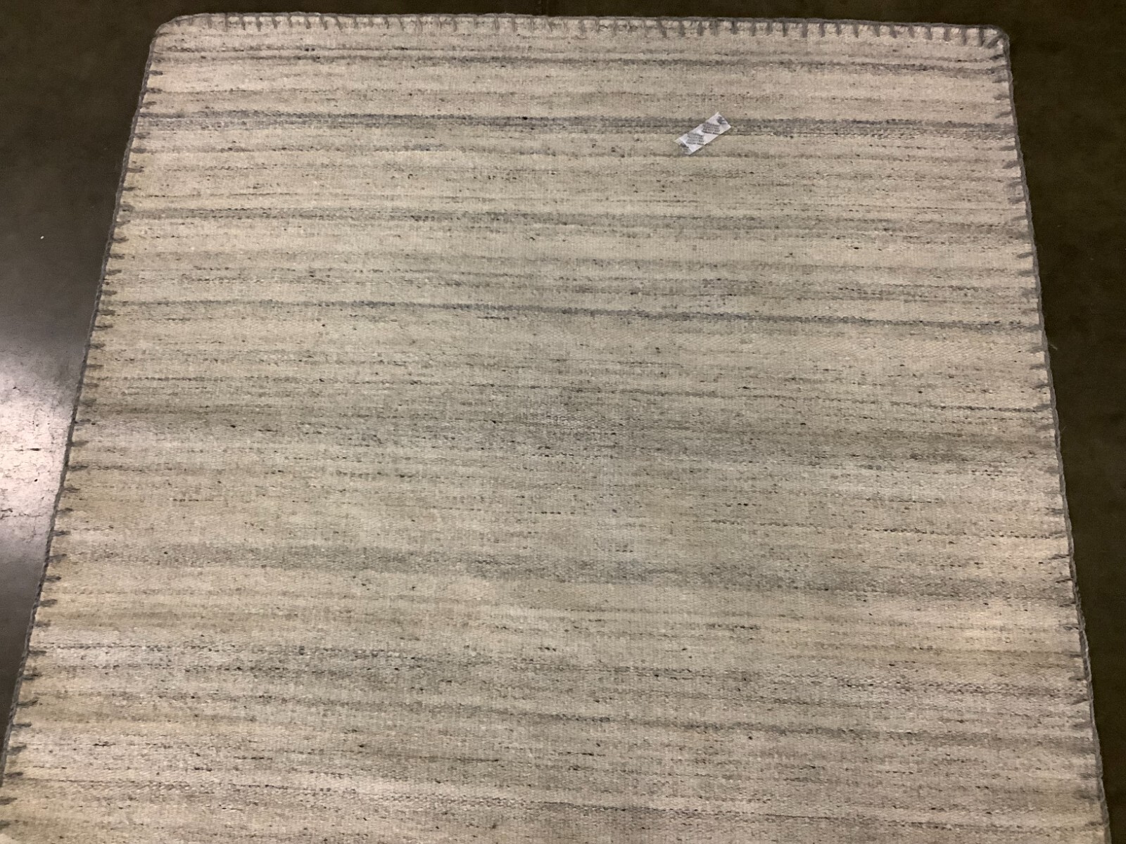 BEIGE / LIGHT GREY 4′ X 6′ Flaw in Rug, Reduced Price 1172663670 KLM651B-4