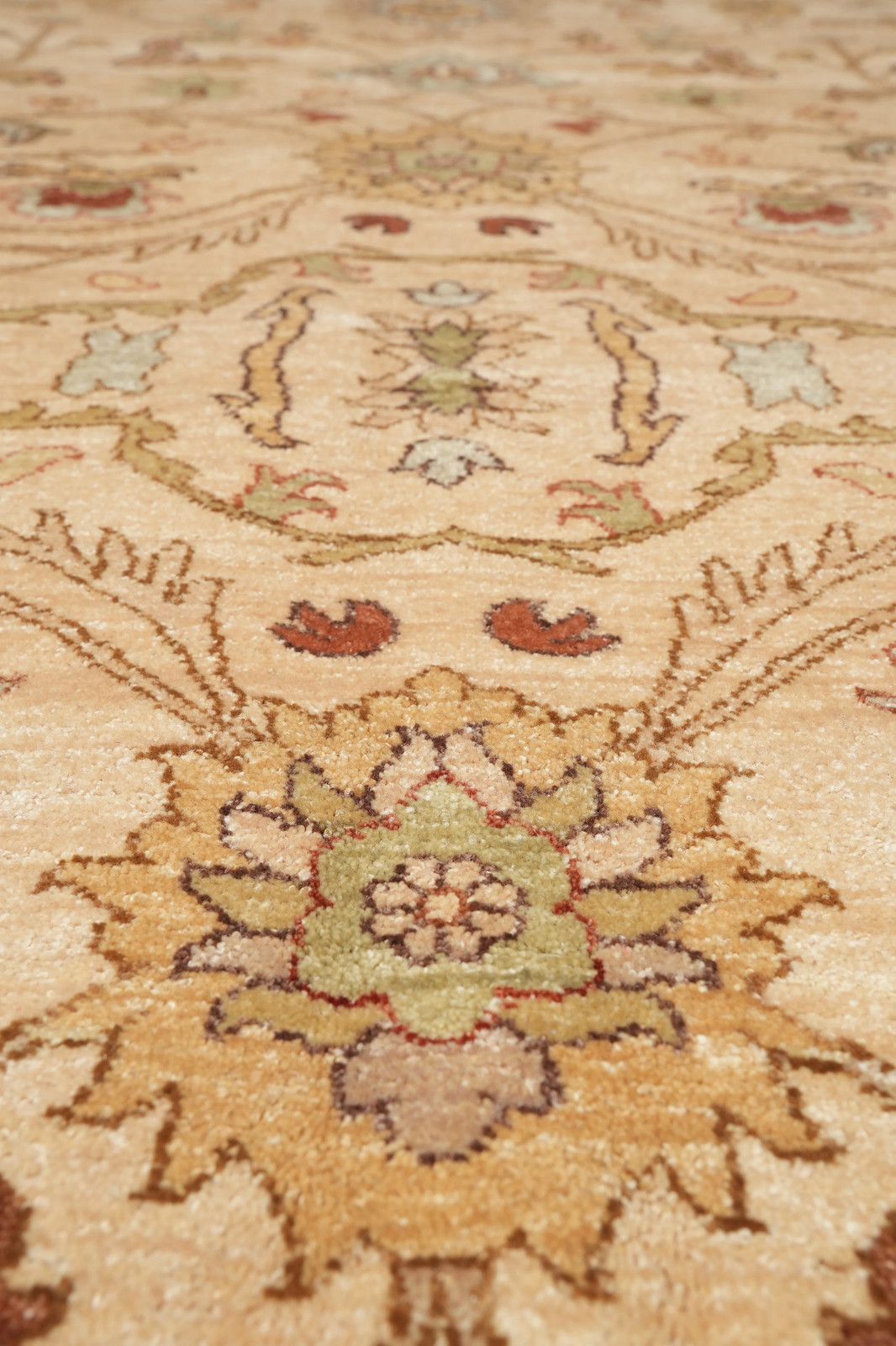 7.11 x 10 Beige and Gold Chobi Zigler Carpet #F-4318