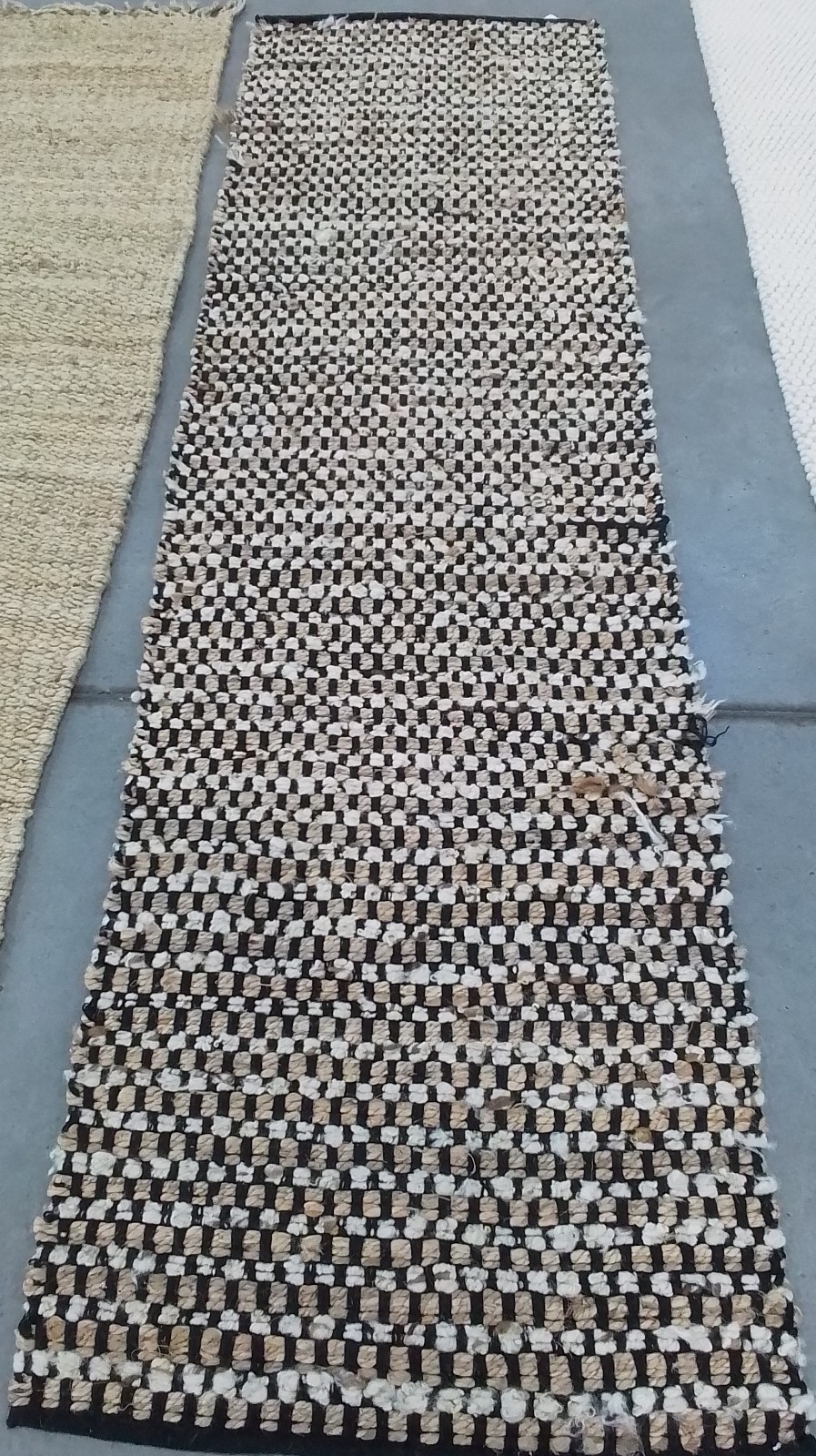 BLACK IVORY 2′-3″ x 8′-0″ Broken Thread Rug, Reduced Price 1172781246 NAT349Z-28