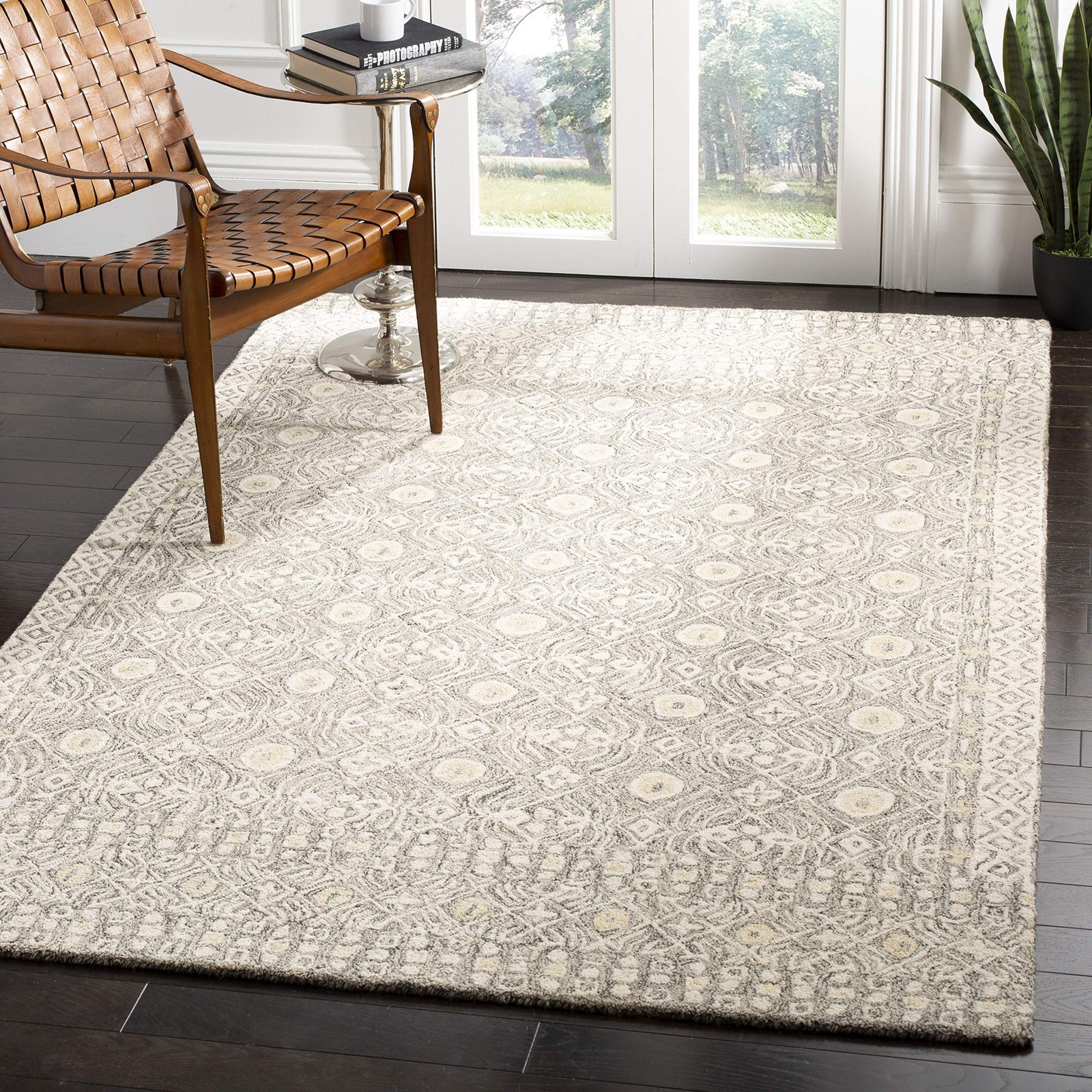Micro-Loop Collection Accent Rug – 4′ x 6′, Charcoal & Ivory, Handmade Wool, …