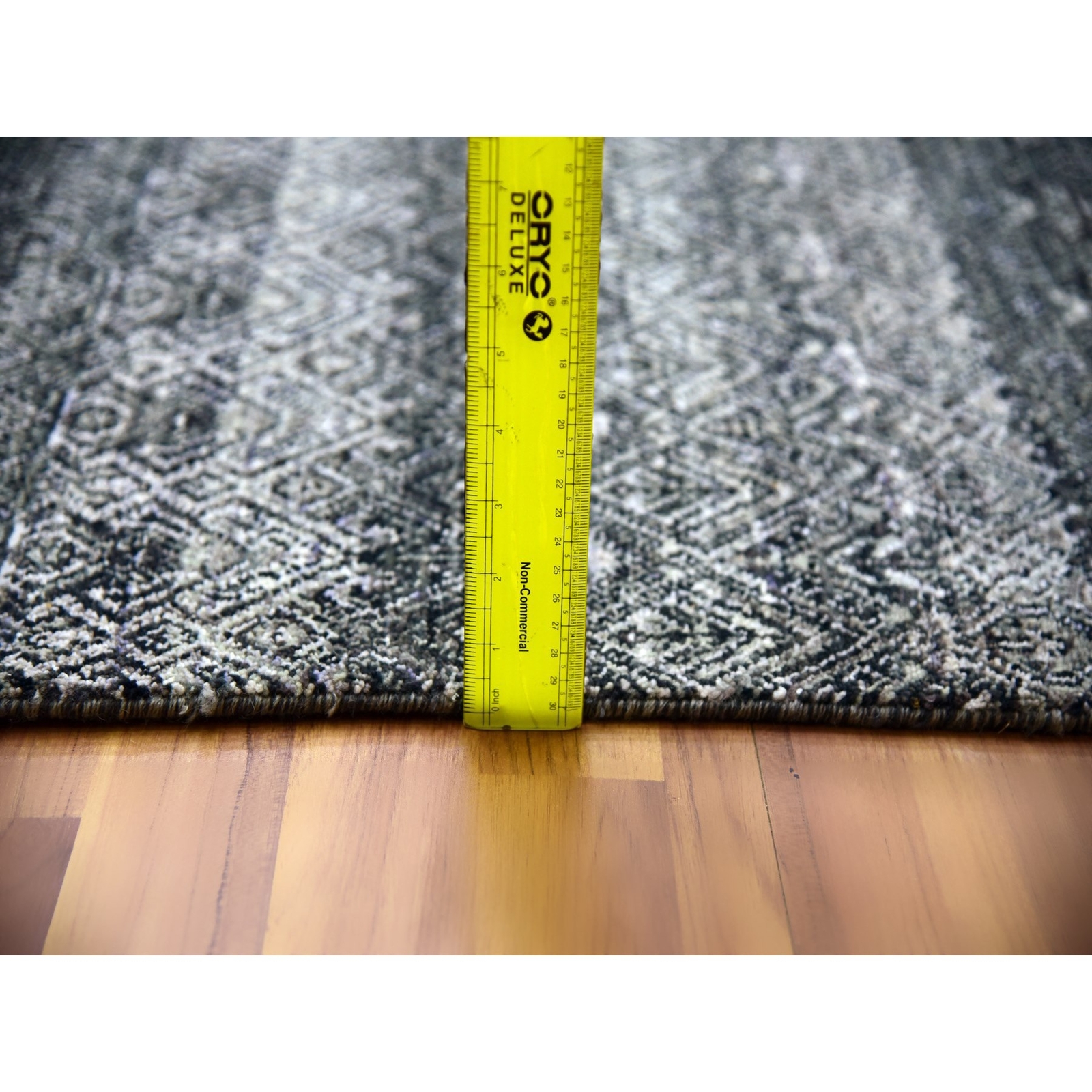 10’x13’10” Gray Hand Knotted Kohinoor Herrita Design 100% Plush Wool Rug R79459