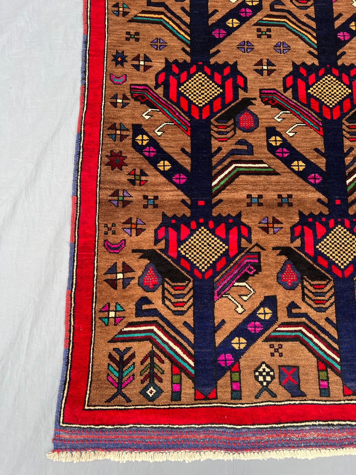 4’4 x 6’9 Ft Afghan Baluchi Floral Design Rug – Figurative Design Vintage Carpet