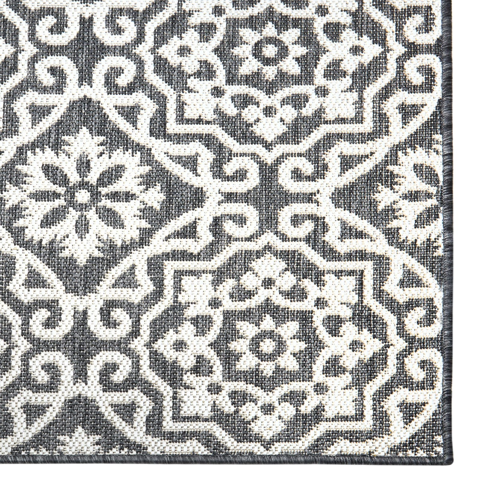 Nicole Miller New York Nicole Miller York Patio Country Julia Transitional