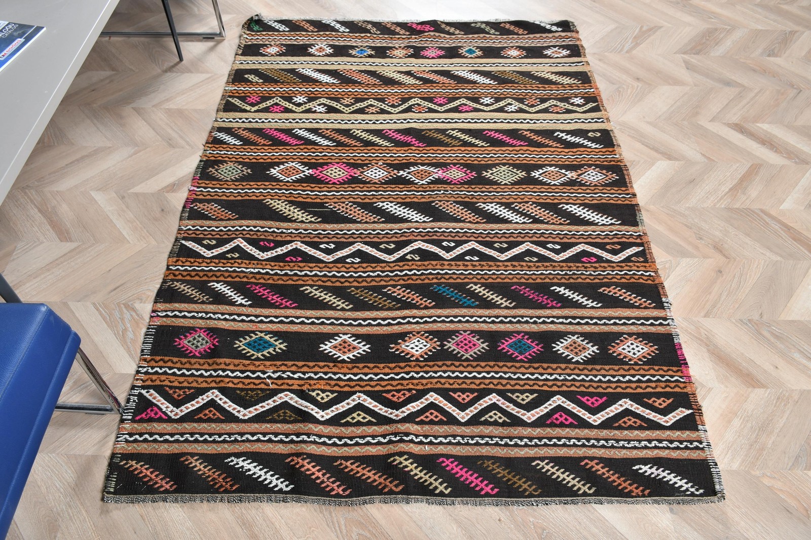 Turkish 4,2×5,8 ft Area Rug, Vintage Rug, Kilim Black Plants & trees Rug