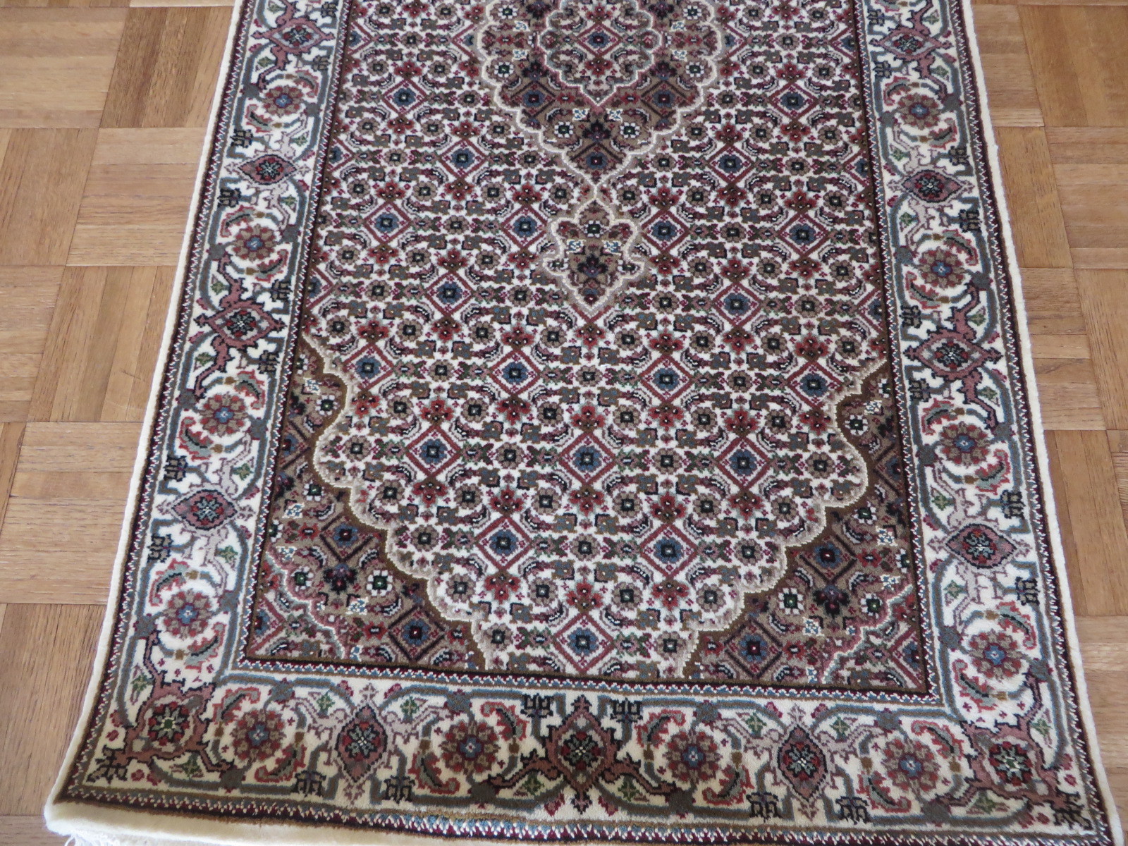 2’6 X 4’9 Hand Knotted Fine Ivory Mahi Tabriz Persian Rug Wool & Silk G4023