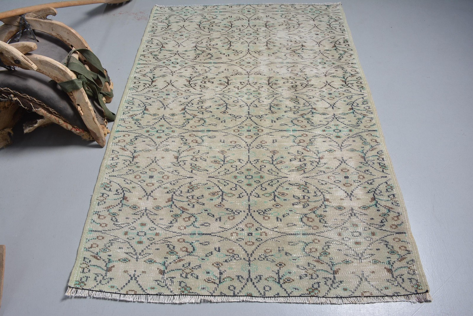 Turkish Vintage Area Rug 4,1×6,3 ft (124×192 cm), Green Oriental Rug