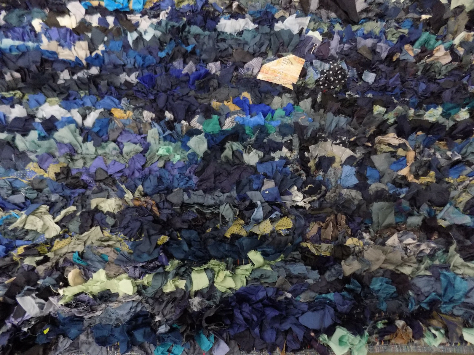 BLUE / MULTI 6′ X 6′ Missing Patches Rug Reduced Price 1172596776 SG951C-6SQ