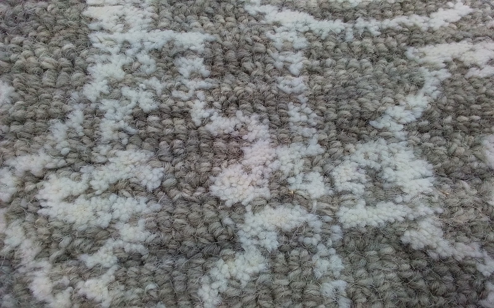 IVORY / DARK GREY 6′-0″ x 9′-0″ Flaw in Rug, Reduced Price 3172810793 EBN309H-6