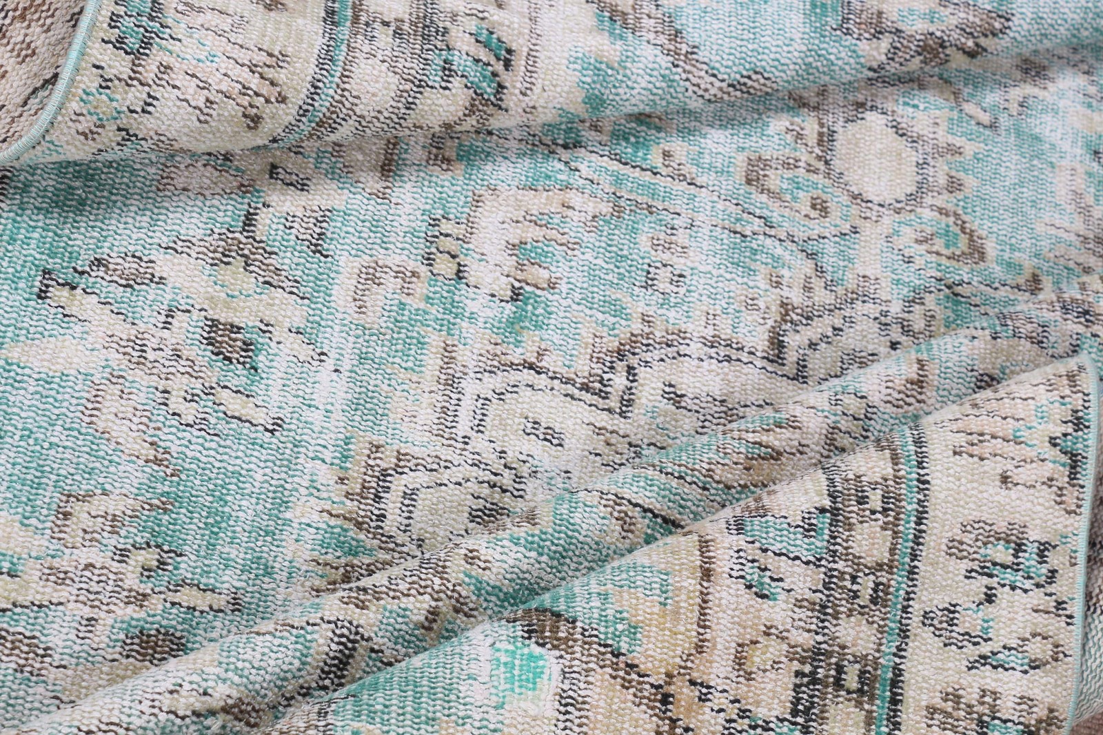 Vintage Area Rug 4,6×7,6 ft, Blue Floral Turkish Wool Rug